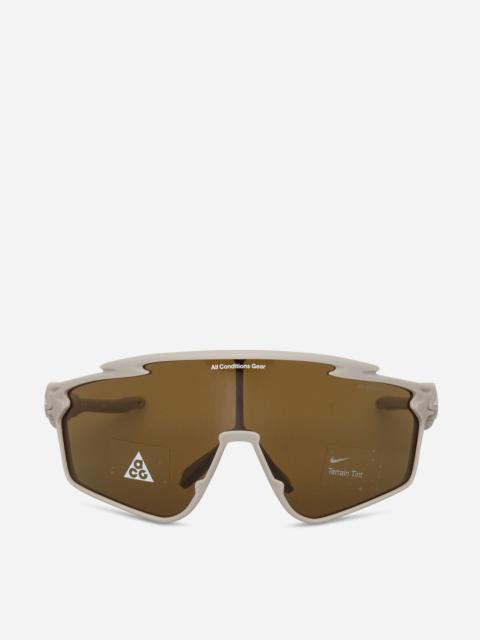 Nike ACG Vista Vert E Sunglasses College Grey / Terrain Tint