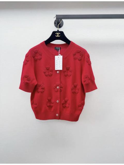 CHANEL Chanel red cashmere embellished short-sleeve cardigan