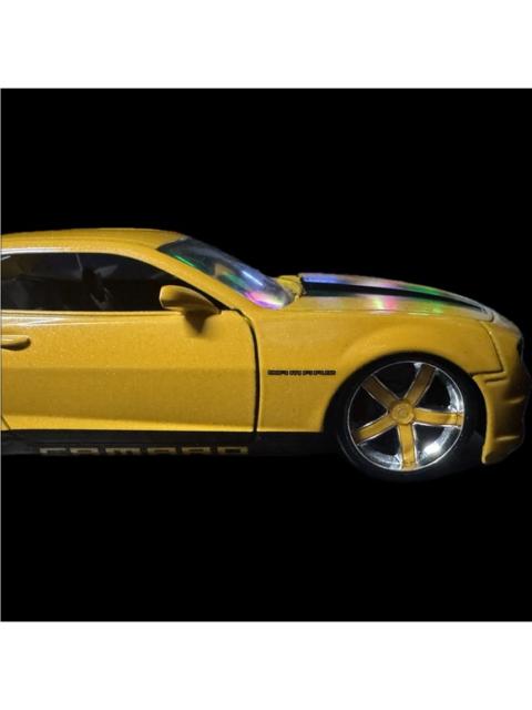 Other Designers Jada - Chevrolet Camaro SS Model Car Collectible
