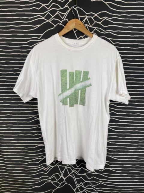 Other Designers Vintage Undefeated Logo Grass Tshirt