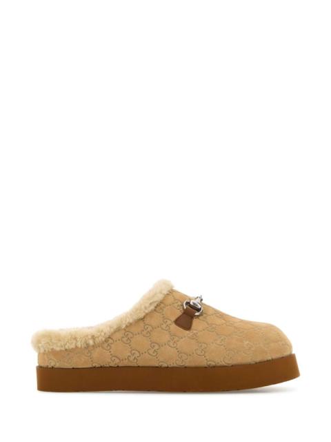 GUCCI Gucci Men Beige Suede Slippers