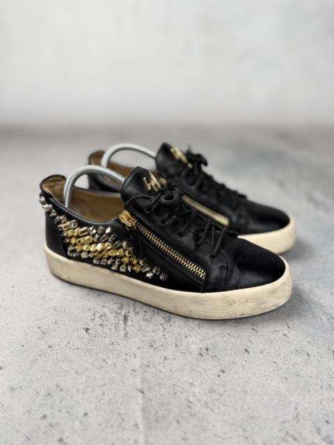 Giuseppe Zanotti Giuseppe Zanotti Frankie Shel Black Leather Studded Sneakers