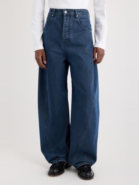 JACQUEMUS Jacquemus Le de-Nîmes Espiral Twisted Seam Barrel Leg Jeans in Navy at Nordstrom