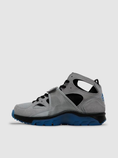 Air trainer huarache sneaker