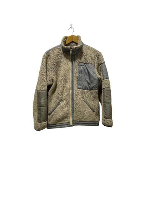 UNDERCOVER Fall/Winter 12 Undercover X Uniqlo Fleece Jacket Design
