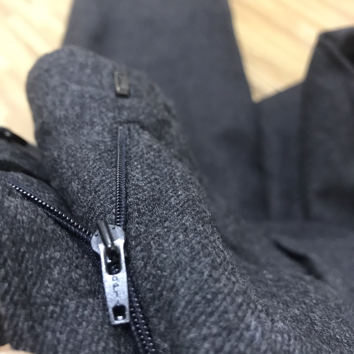 パンツ PRADA 90s-00s virgin wool trousers 44 PRADA 90s-00s virgin