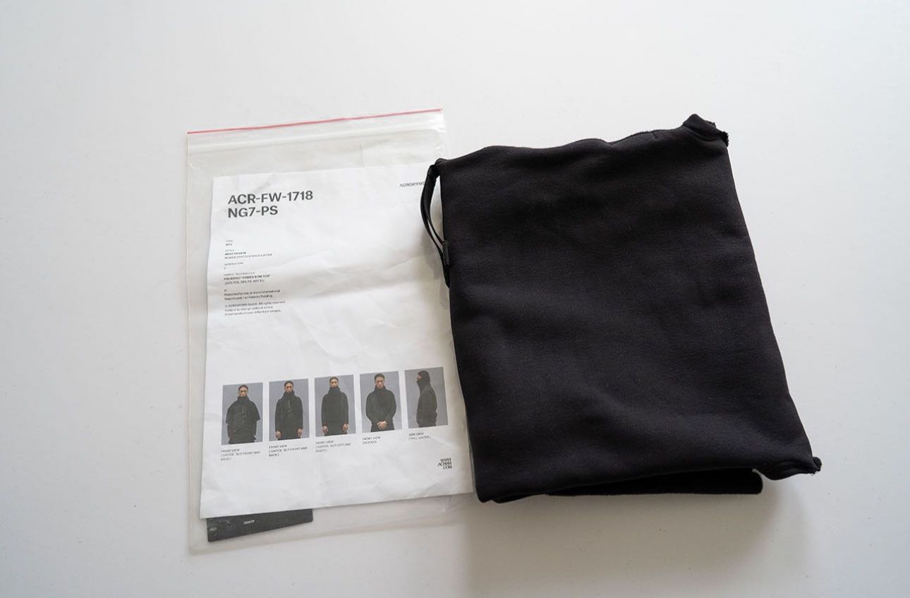 ACRONYM Acronym NG-7ps neck gaiter | hcmcalpine | REVERSIBLE
