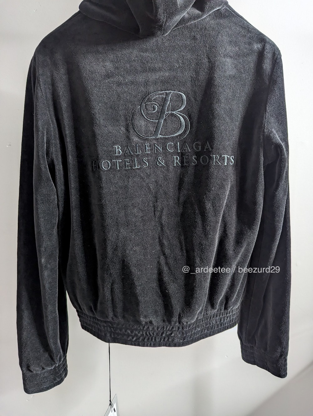 BALENCIAGA バレンシアガHotels and Resorts パーカー