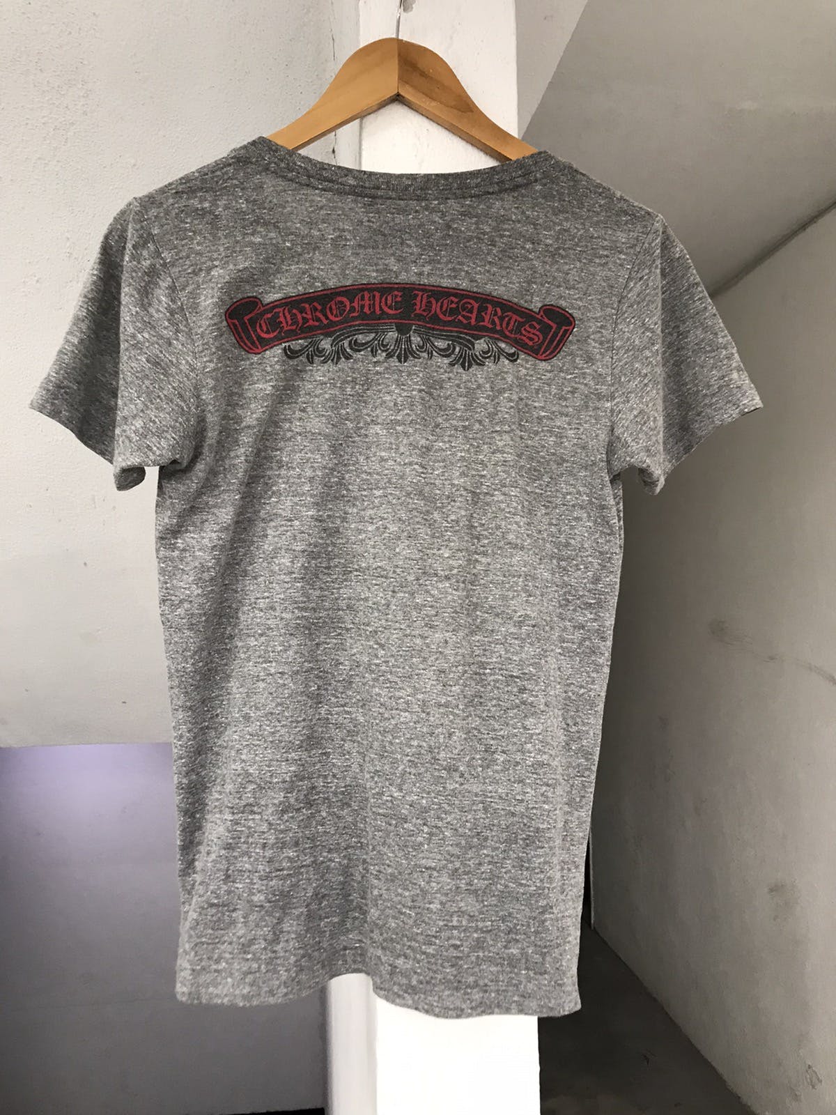 CHROME HEARTS VネックTシャツ Sサイズ 楽天市場】クロムハーツ（スタイル（ネック）Vネック）（Tシャツ