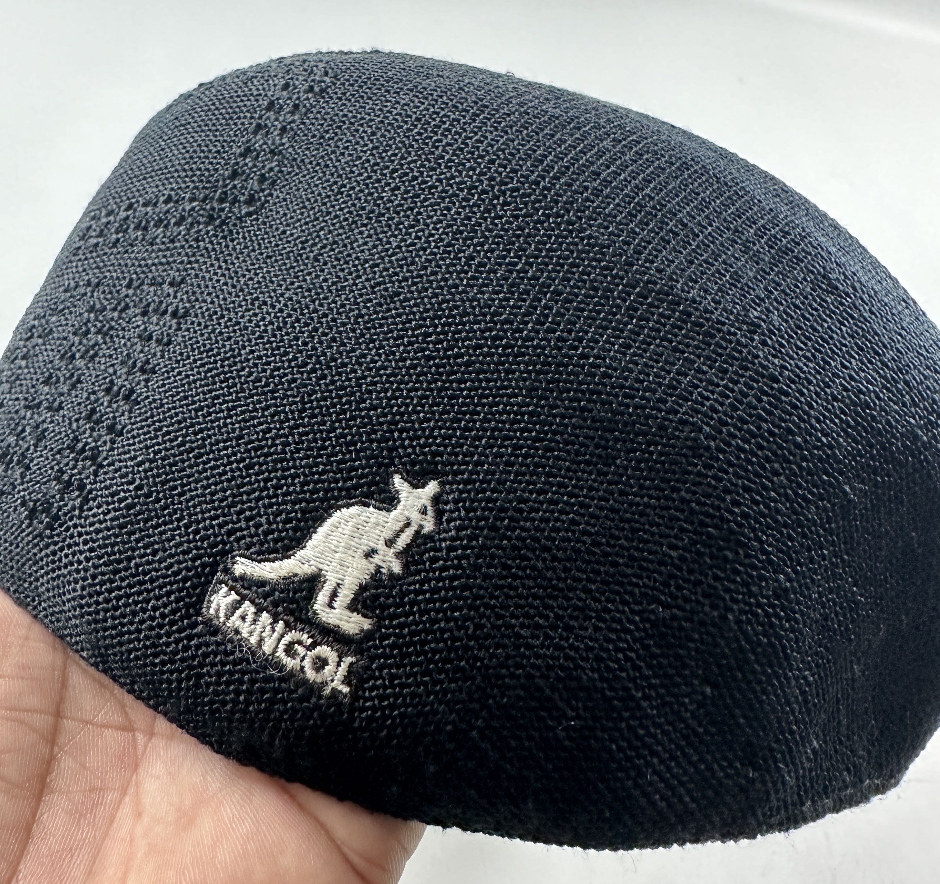 Supreme KANGOL x SUPREME VENTAIR LOGO 504 BARETTA | akirastore | REVERSIBLE