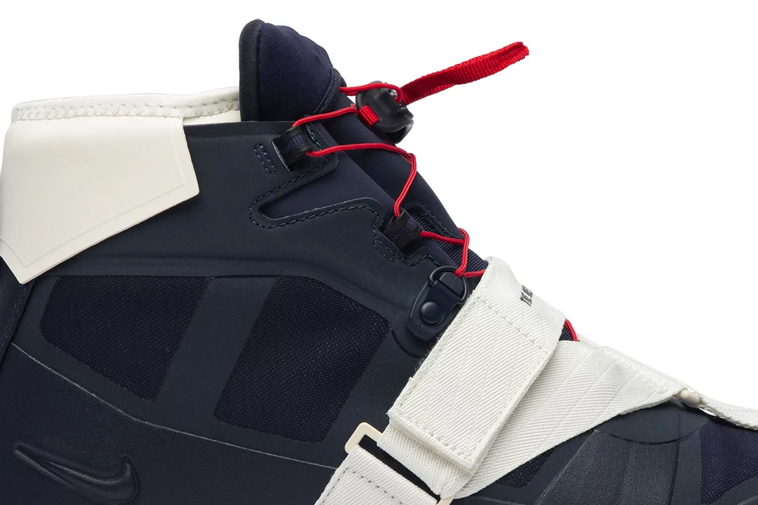 Nike Undercover x Nike SFB Mountain 