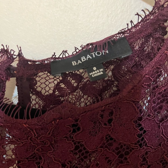 Aritzia Babaton Size 0 Wine Red Lace Short Sleeve Dress