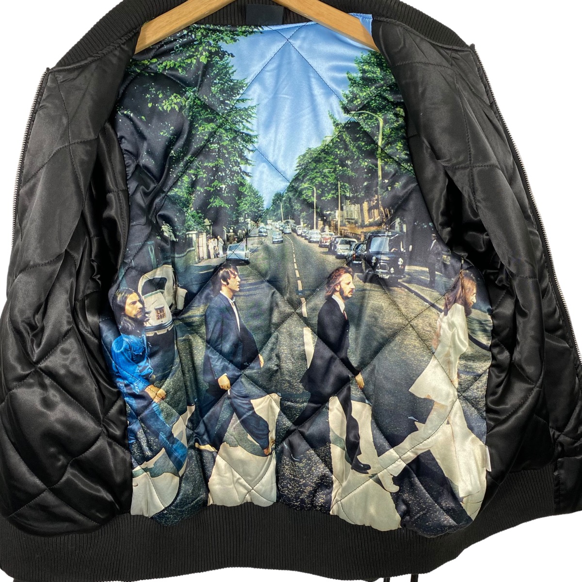 Other Designers Hard Rock Cafe - Hard Rock Cafe X The Beatles Jacket |  damxbrown | REVERSIBLE