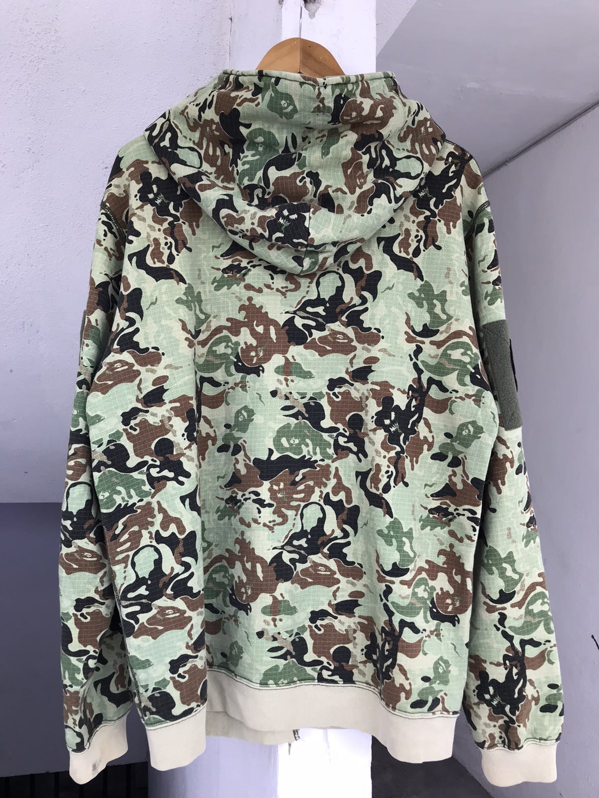 Octopus camo hoodie hotsell