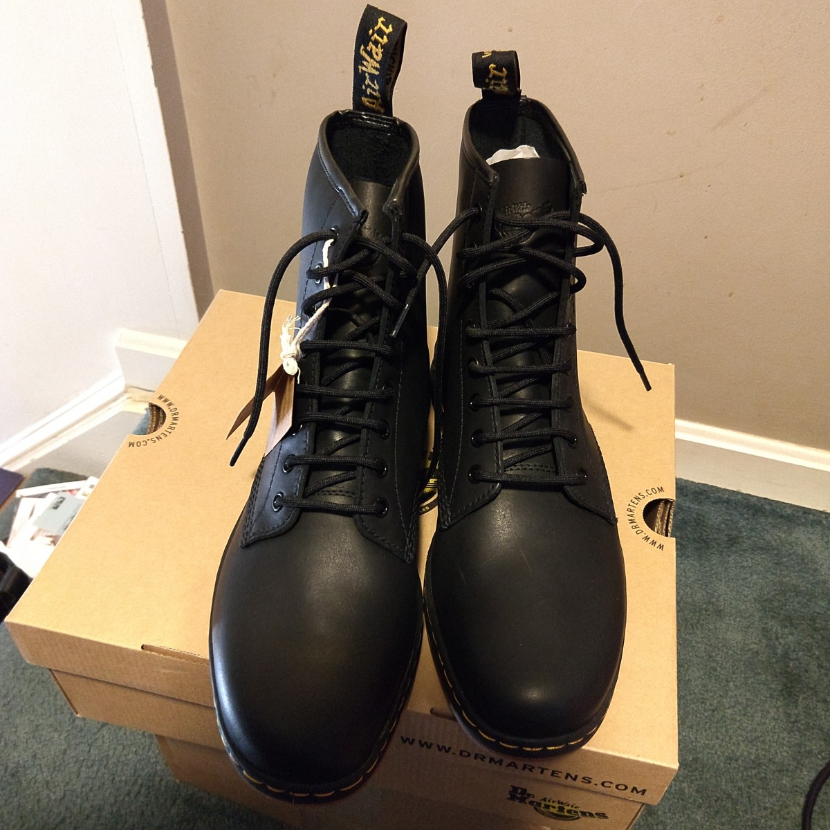 Dr. Martens Newton Lite Boots | branddc | REVERSIBLE