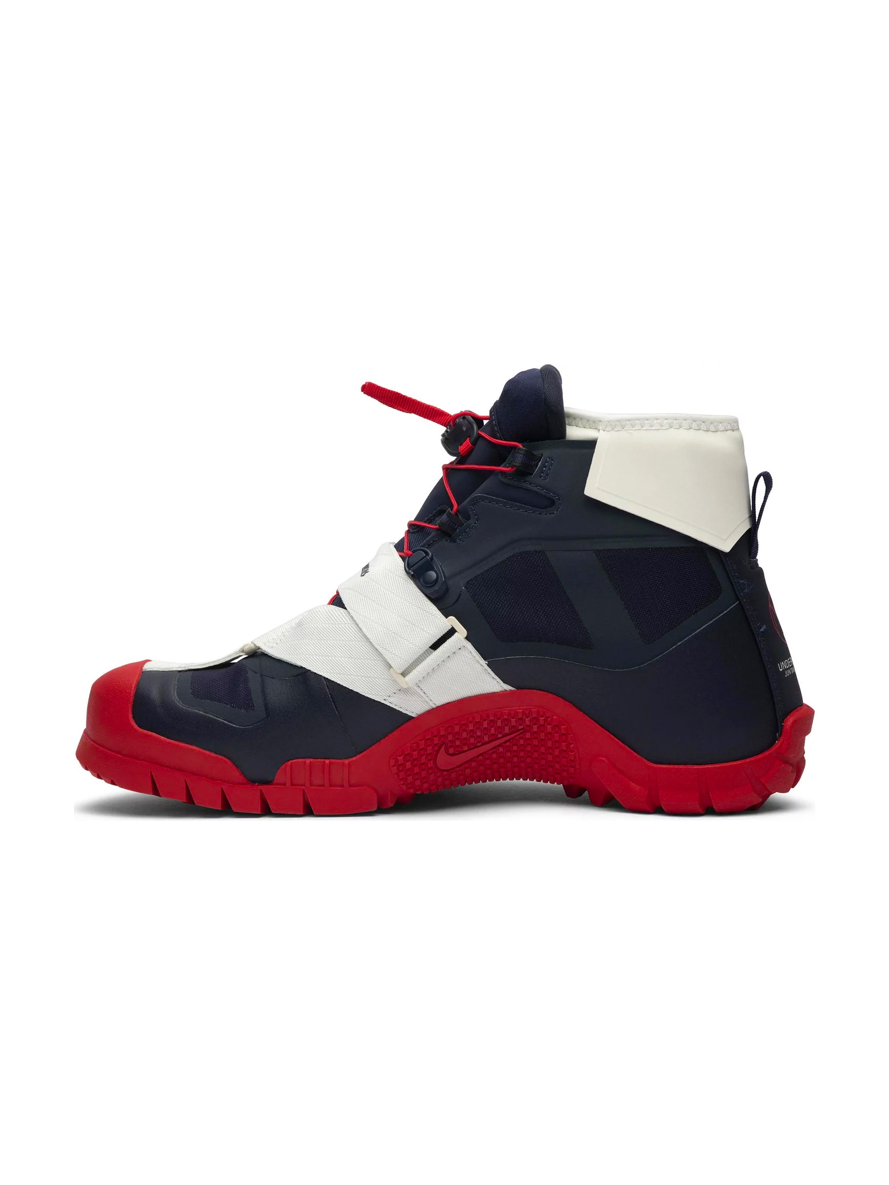 スニーカー Nike SFB Mountain Undercover Obsidian 71HUJORjv4L._UY300_.jpg