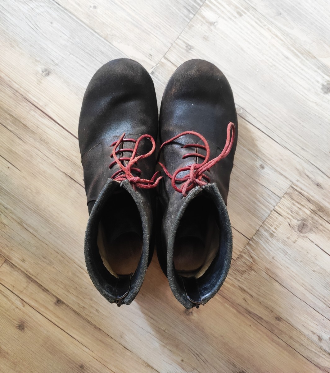 Devoa ARCHIVE! Horse leather boots.Like Guidi or A1923