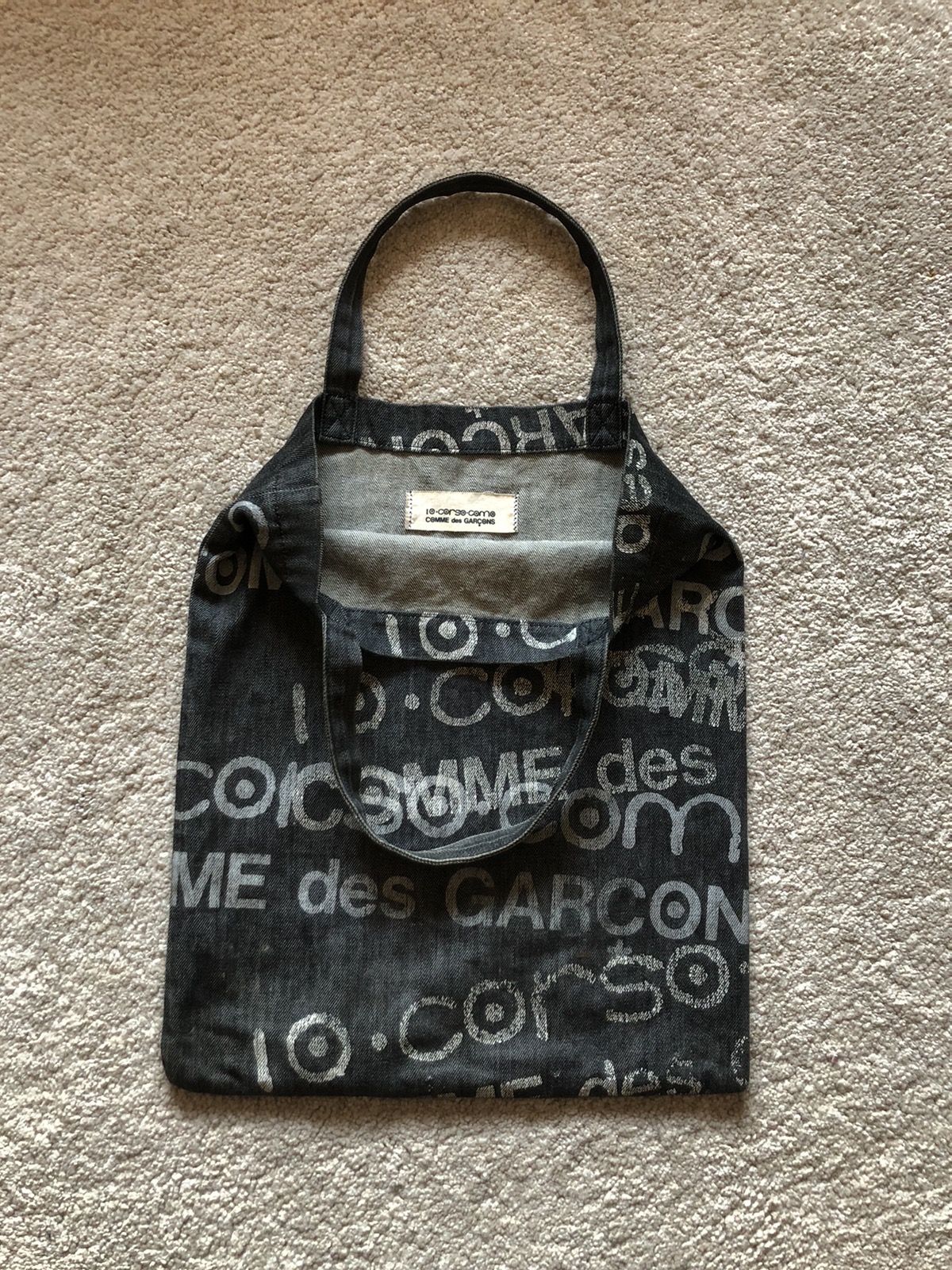 Other Designers 10 Corso Como - Comme des Garcons x 10 Corso Como Printed denim  Tote Bag | jrlhzq | REVERSIBLE