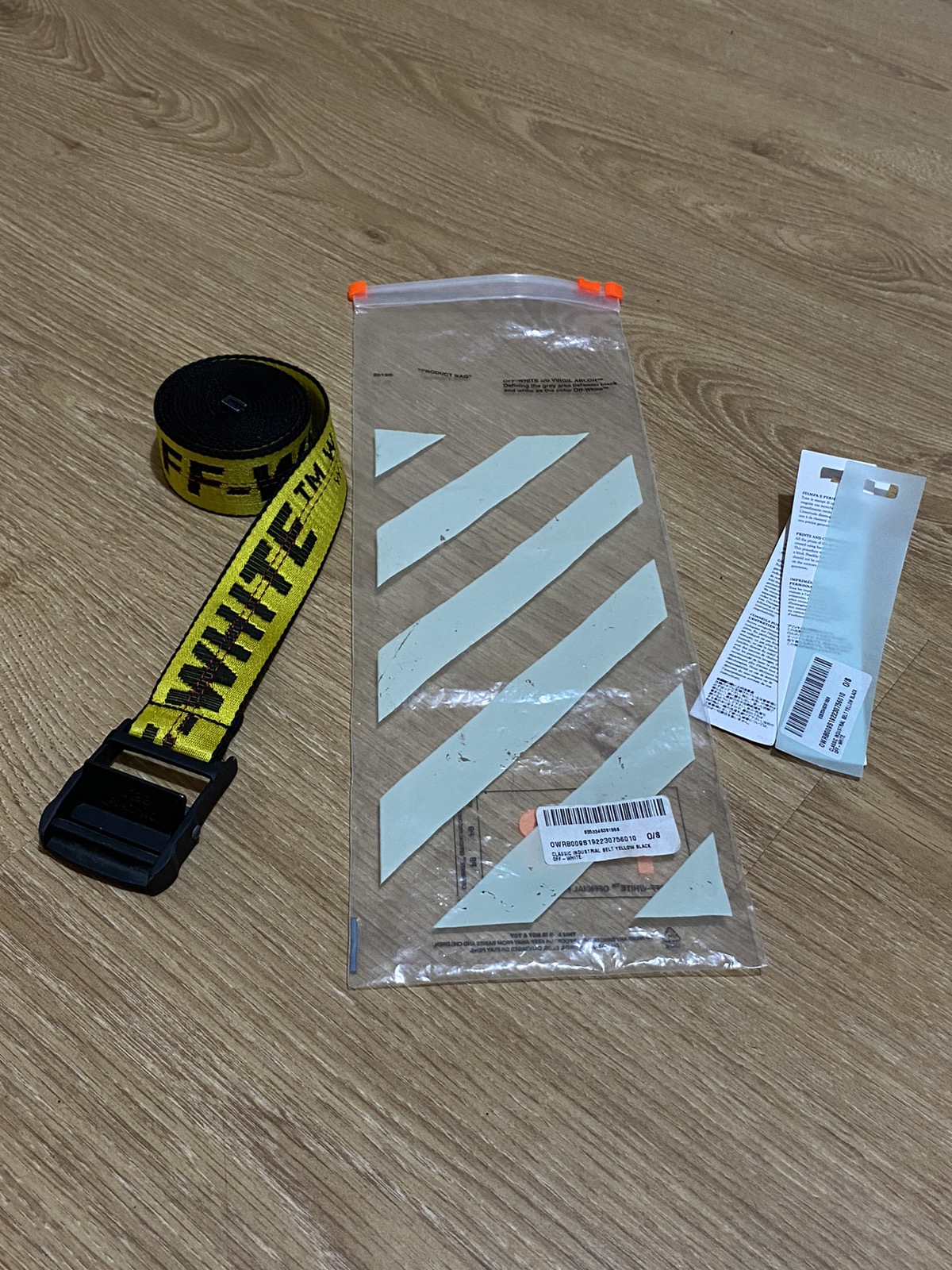 Off-White Off White belt yellow | umc | REVERSIBLE display picture 2