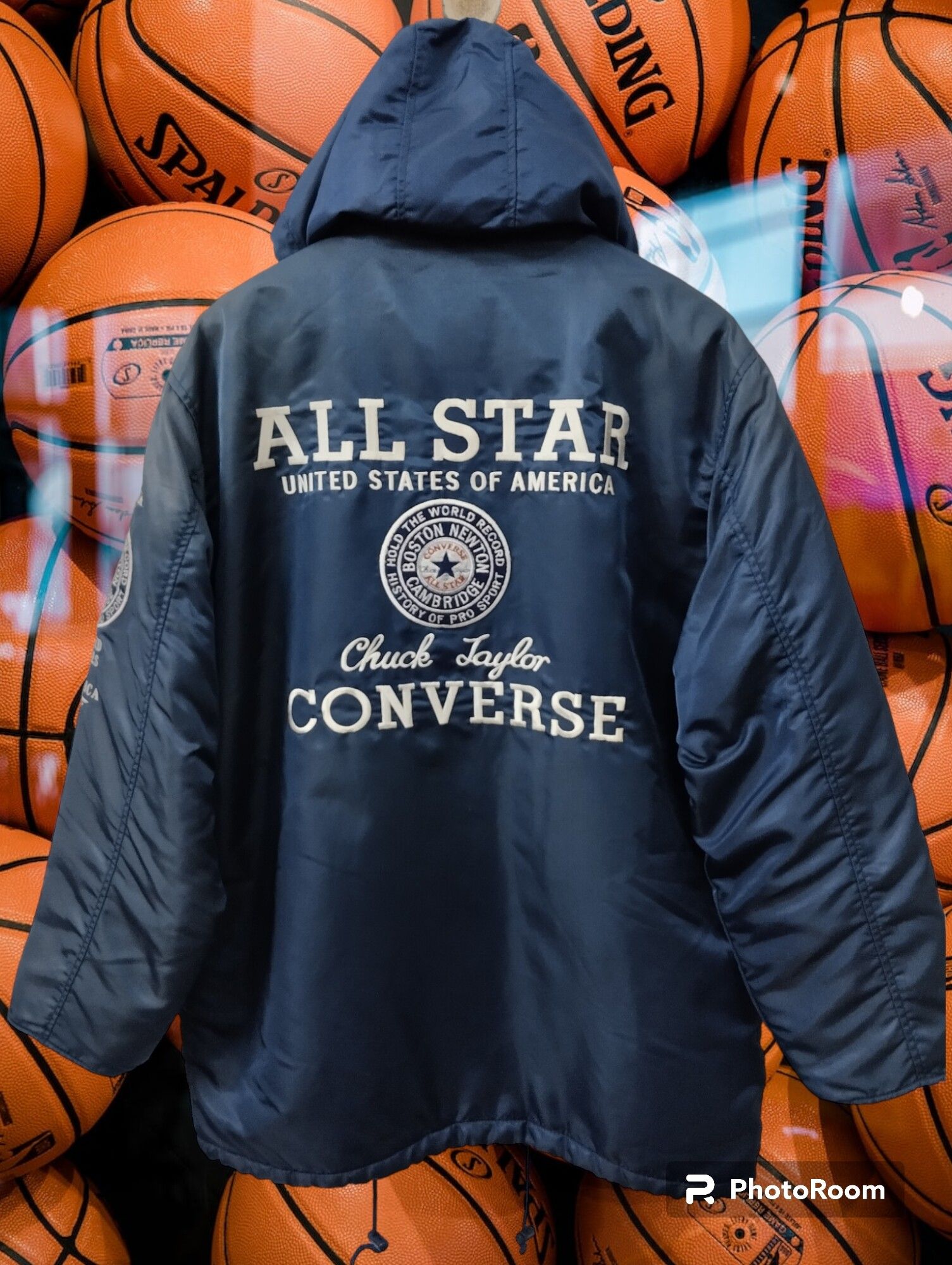 Converse VINTAGE CONVERSE WORN BY PRO PLAYER USA SHERPA COACH JACKET mzvintage REVERSIBLE