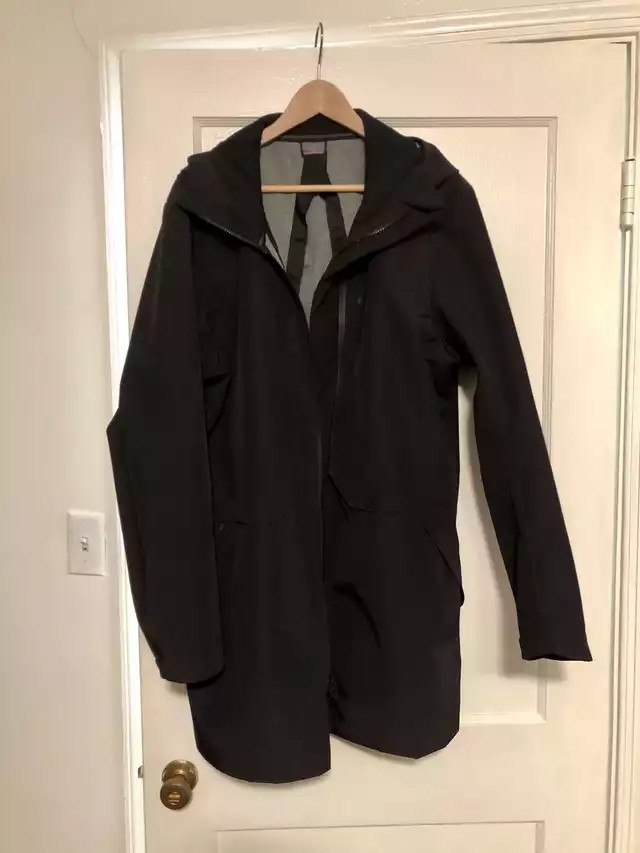 nike tech shield jacket