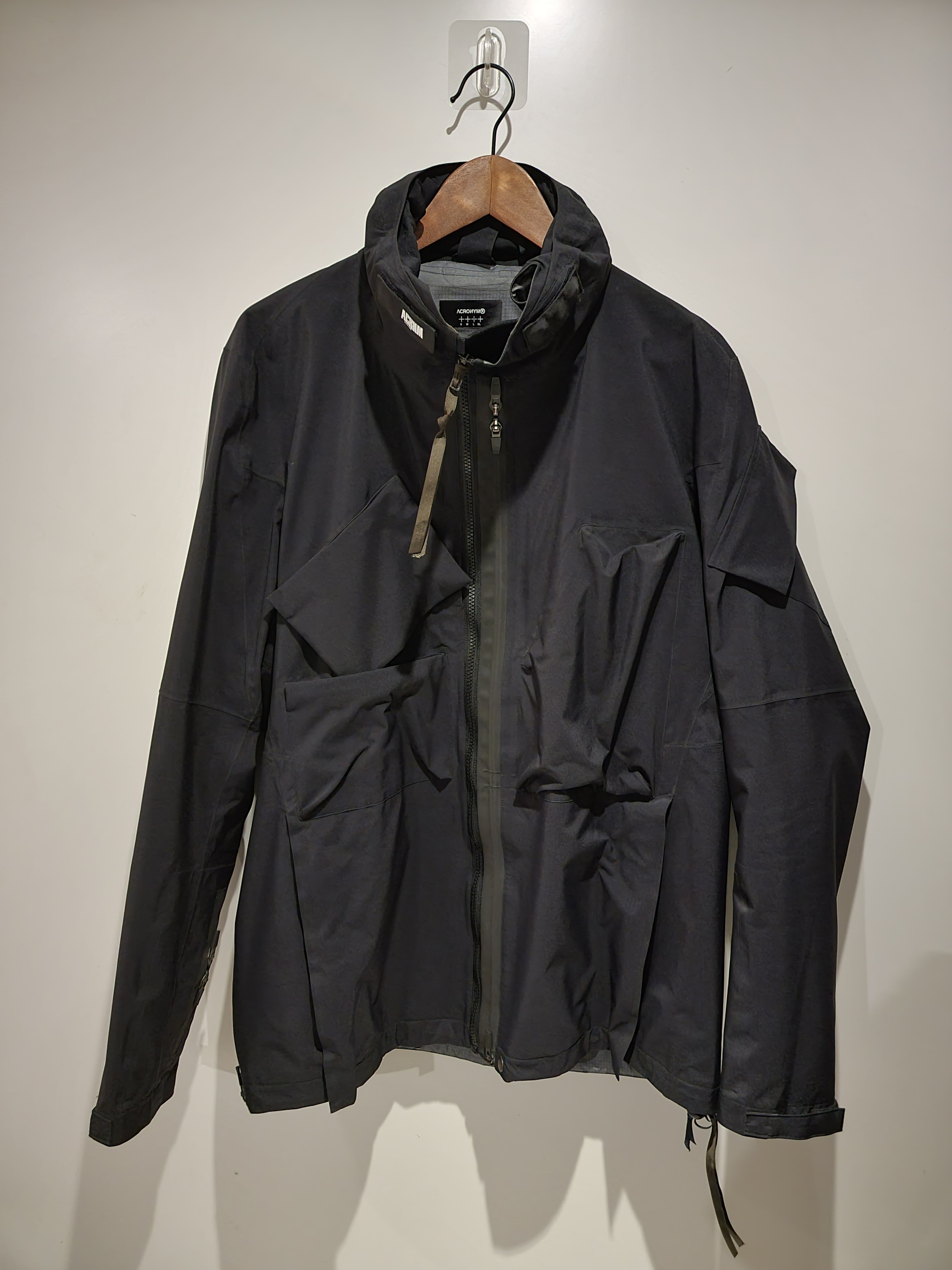 ACRONYM J47A-E Mサイズ ACRONYM J47A-E Mサイズ