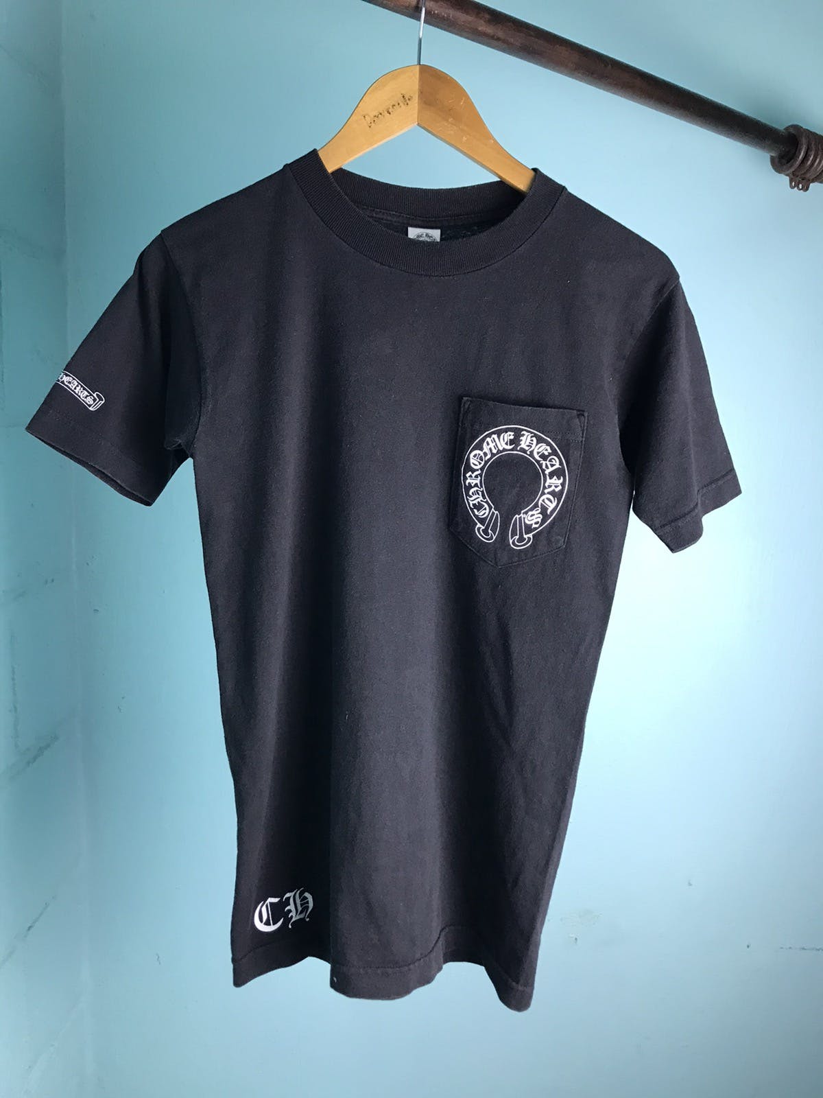 Chrome Hearts Chrome Hearts Horseshoe Logo Tee | azzashop