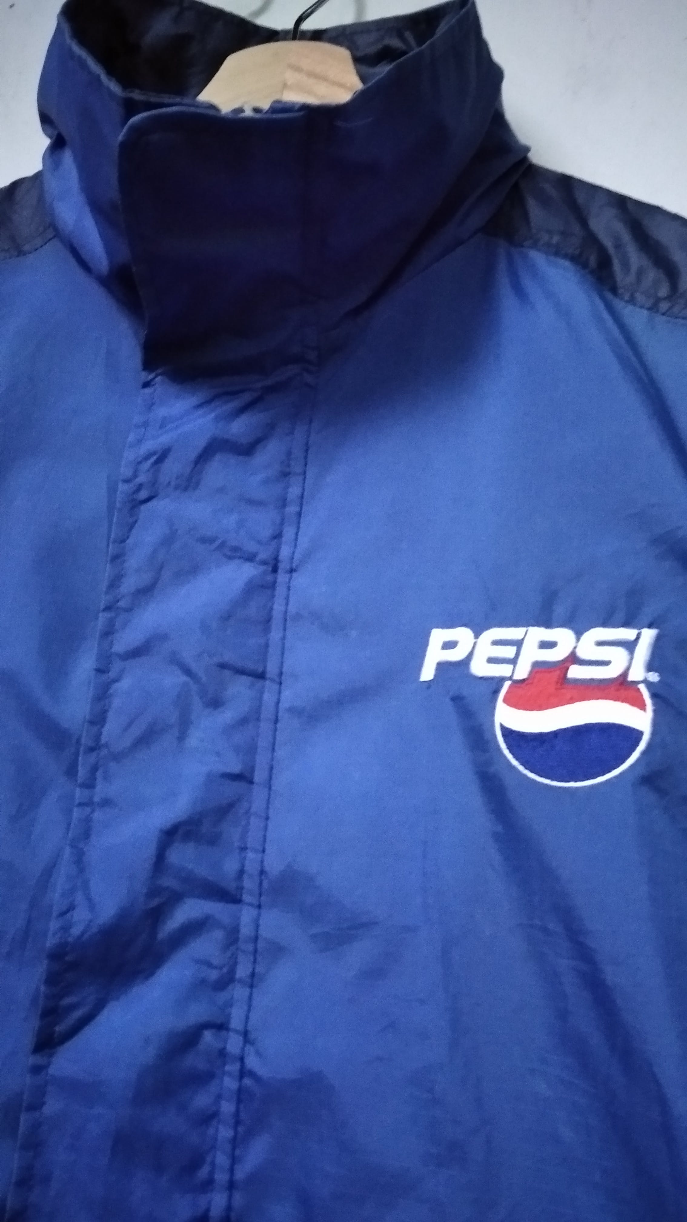 Other Designers Vintage 90 s PEPSI Windbreaker Jacket ambriyusof2 REVERSIBLE