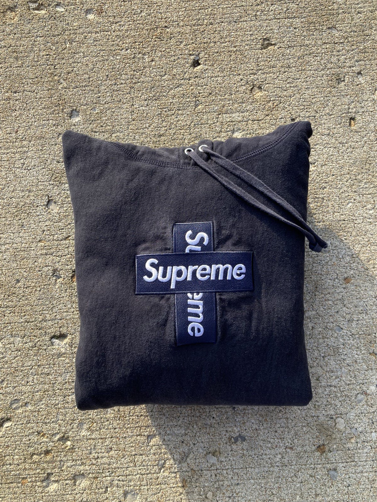 Supreme cross box logo cheapest hoodie Navy small