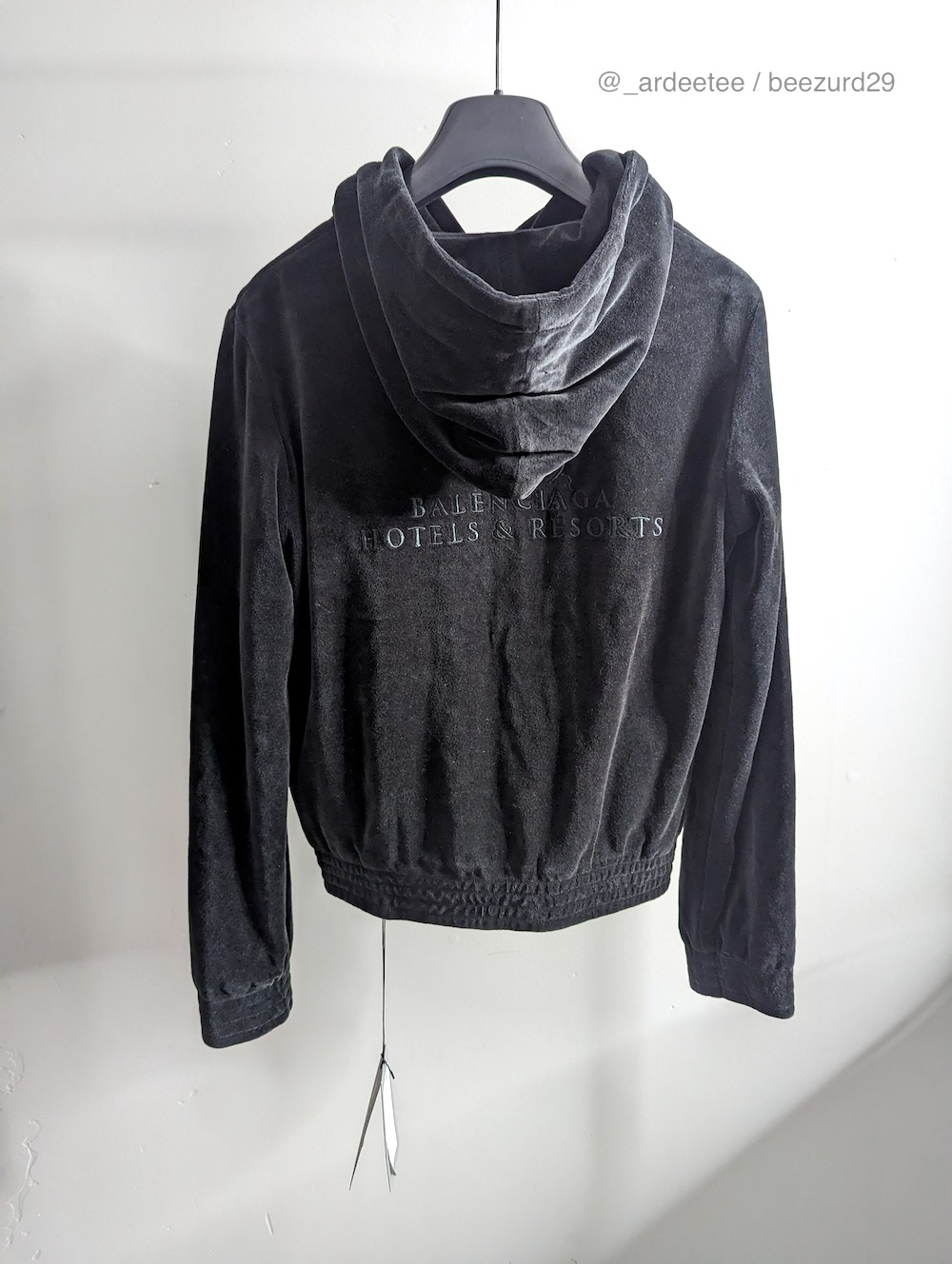 BALENCIAGA *NWT* WOMENS SHRUNK VELOUR HOTELS & RESORTS HOODIE | ardeetee |  REVERSIBLE