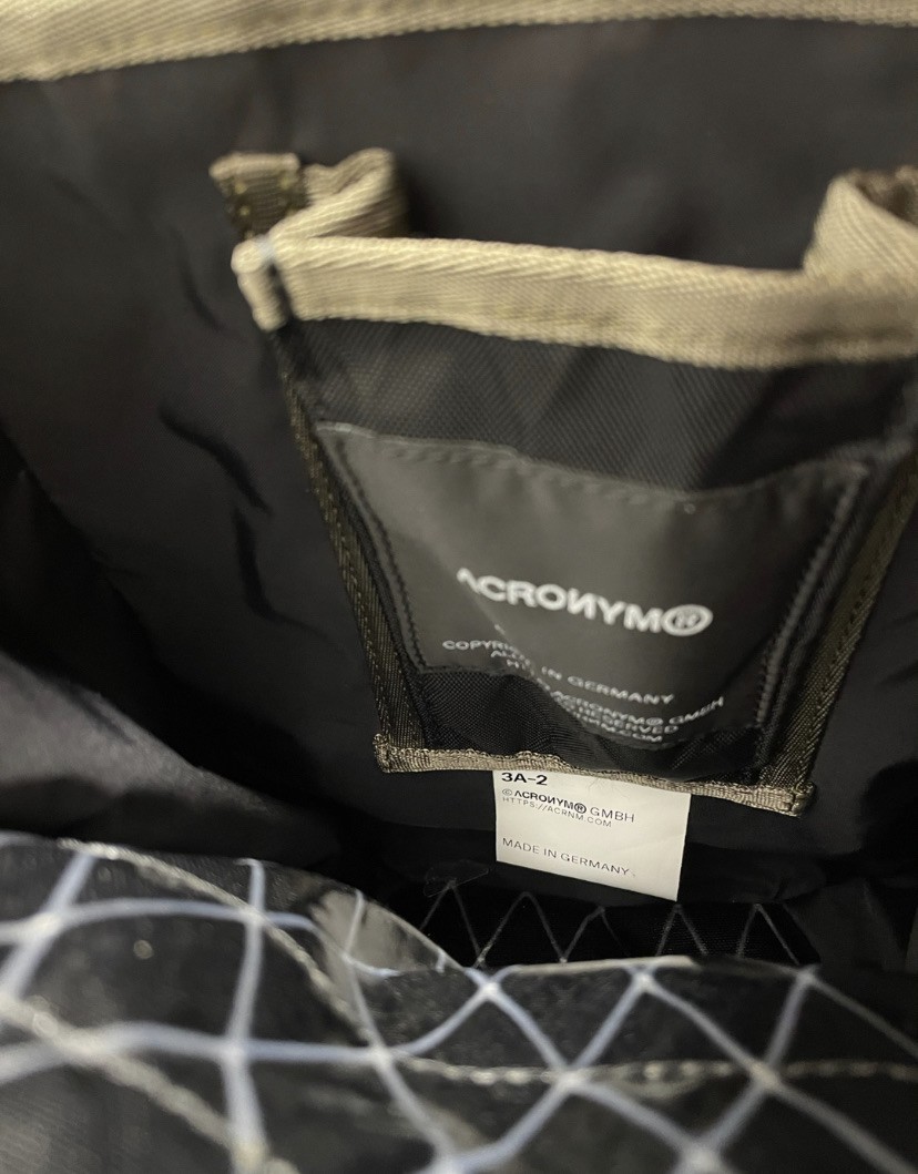 ACRONYM 3A-2 BLACK ACRONYM 3A-2 アクロニウム ショルダーバッグ 新品