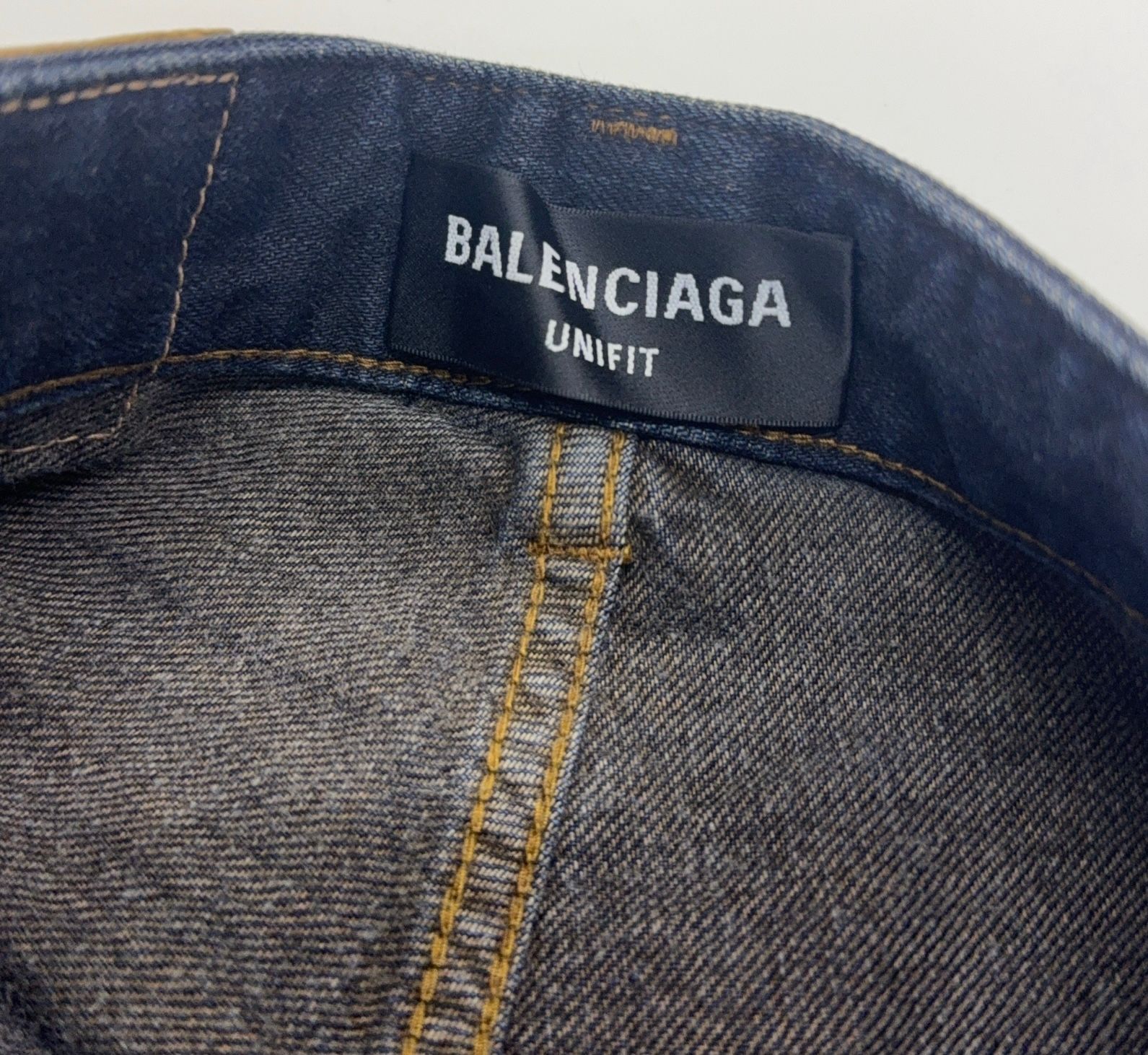 BALENCIAGA BALENCIAGA DESTROYED SKATER JEANS XS | ubvintage | REVERSIBLE