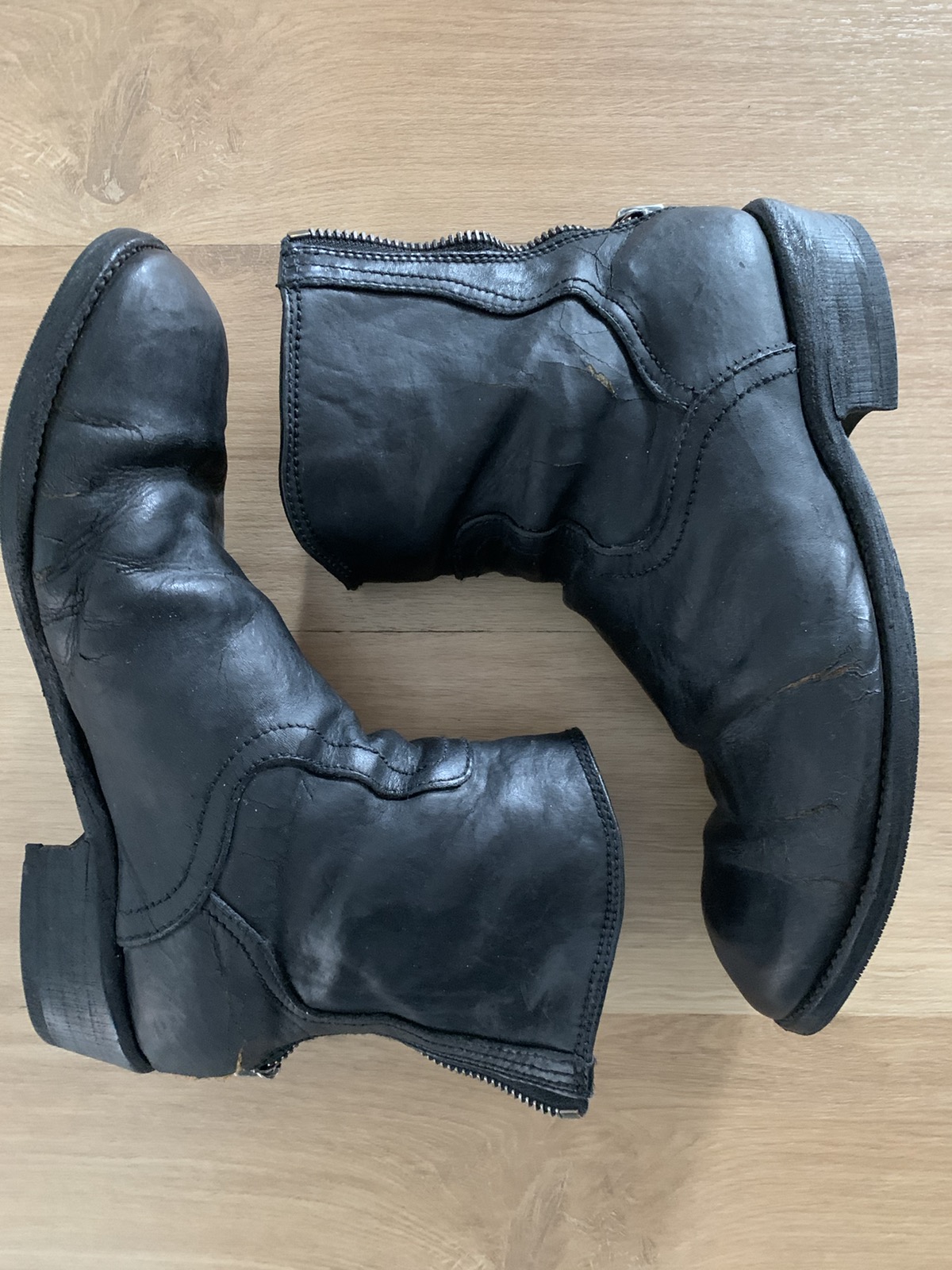 Julius Julius Engineered leather boots | xandos | REVERSIBLE