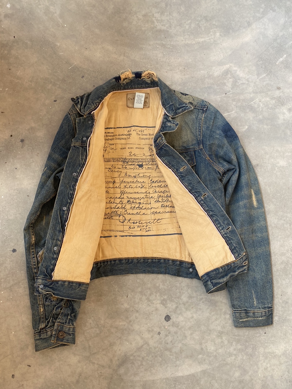 Other Designers Abercrombie & Fitch - Steals💥 Ezra Fitch