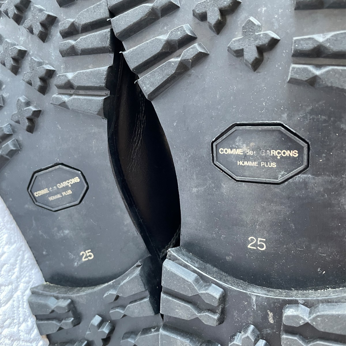 Comme des Garçons Homme CDGH+ Skull Shoes (SS11) | jlopzzg