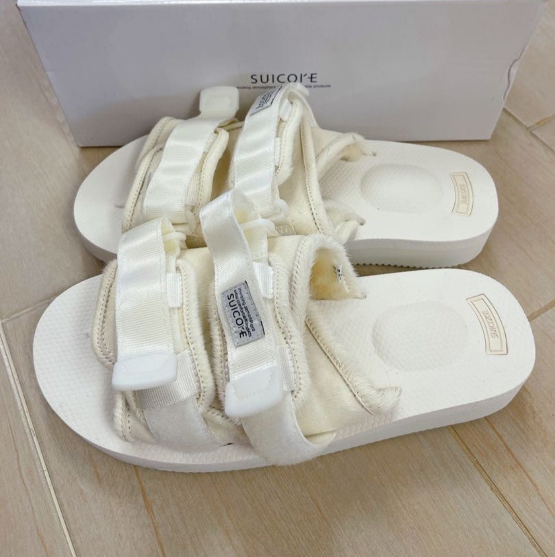 Suicoke Moto M2 Shearling Sandals White | ethantjchan  display picture 2