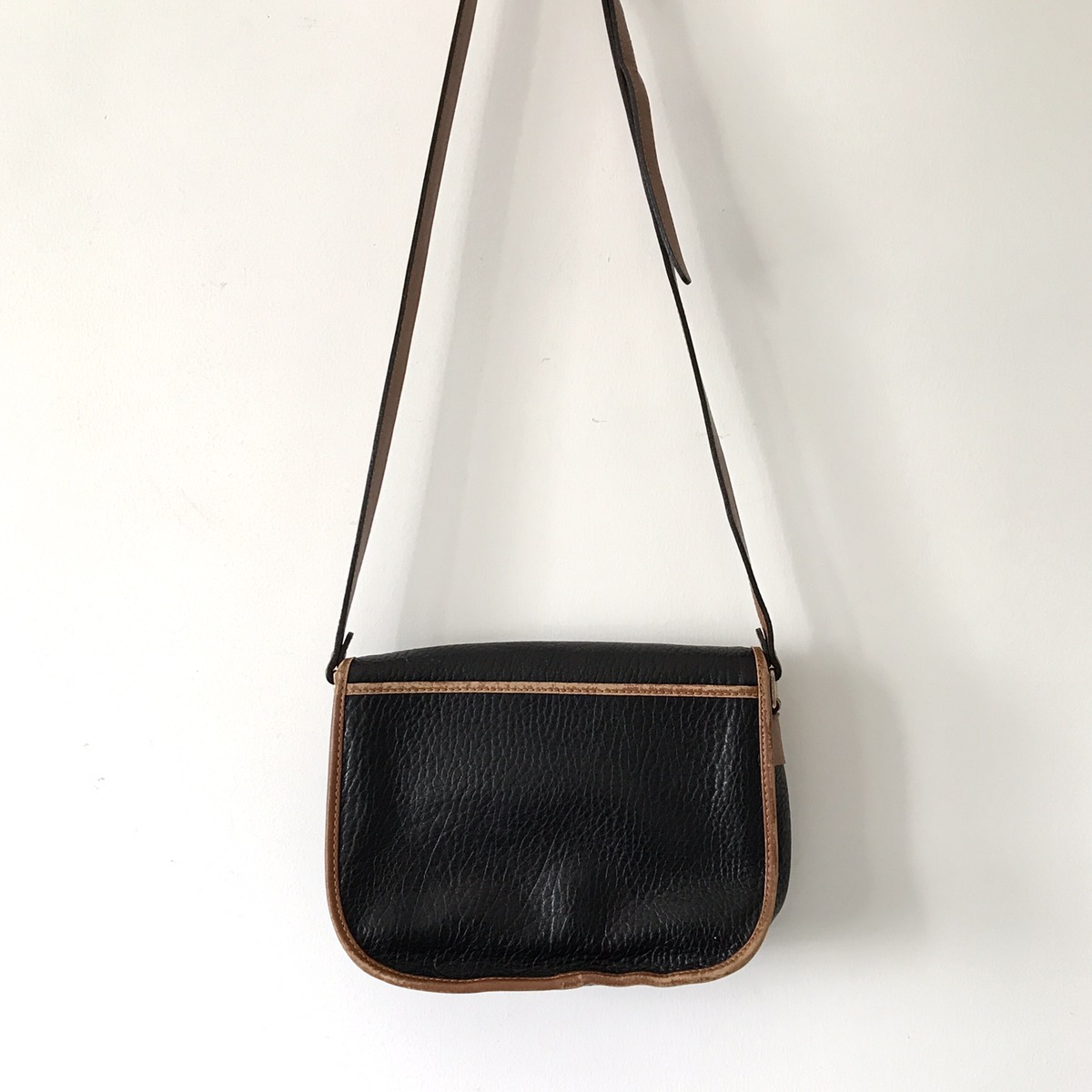 Nina ricci sling bag hotsell