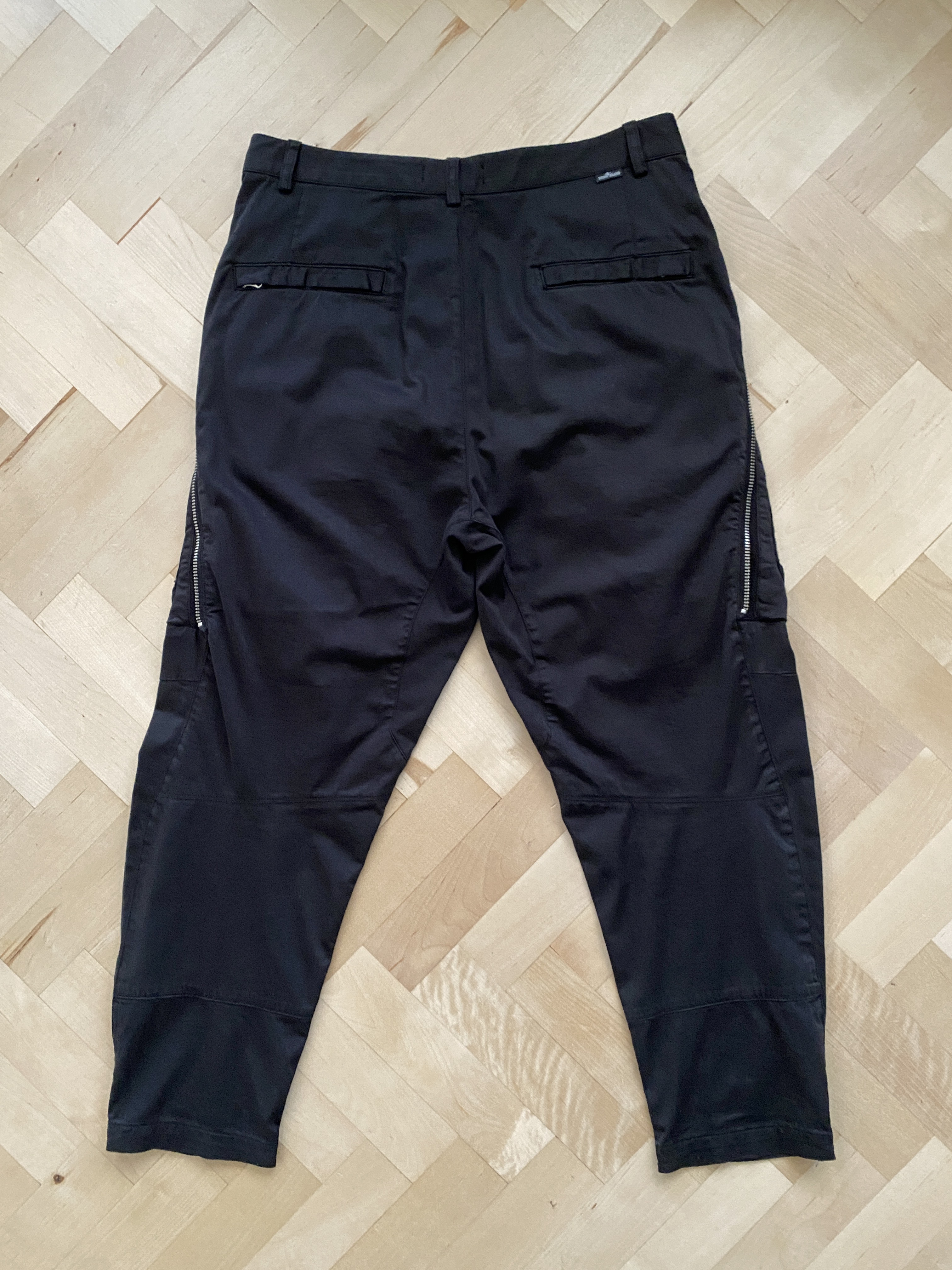 ストーンアイランド　shadow poject cargo pants Stone Island Shadow Project Garment Dyed Satin Articulated