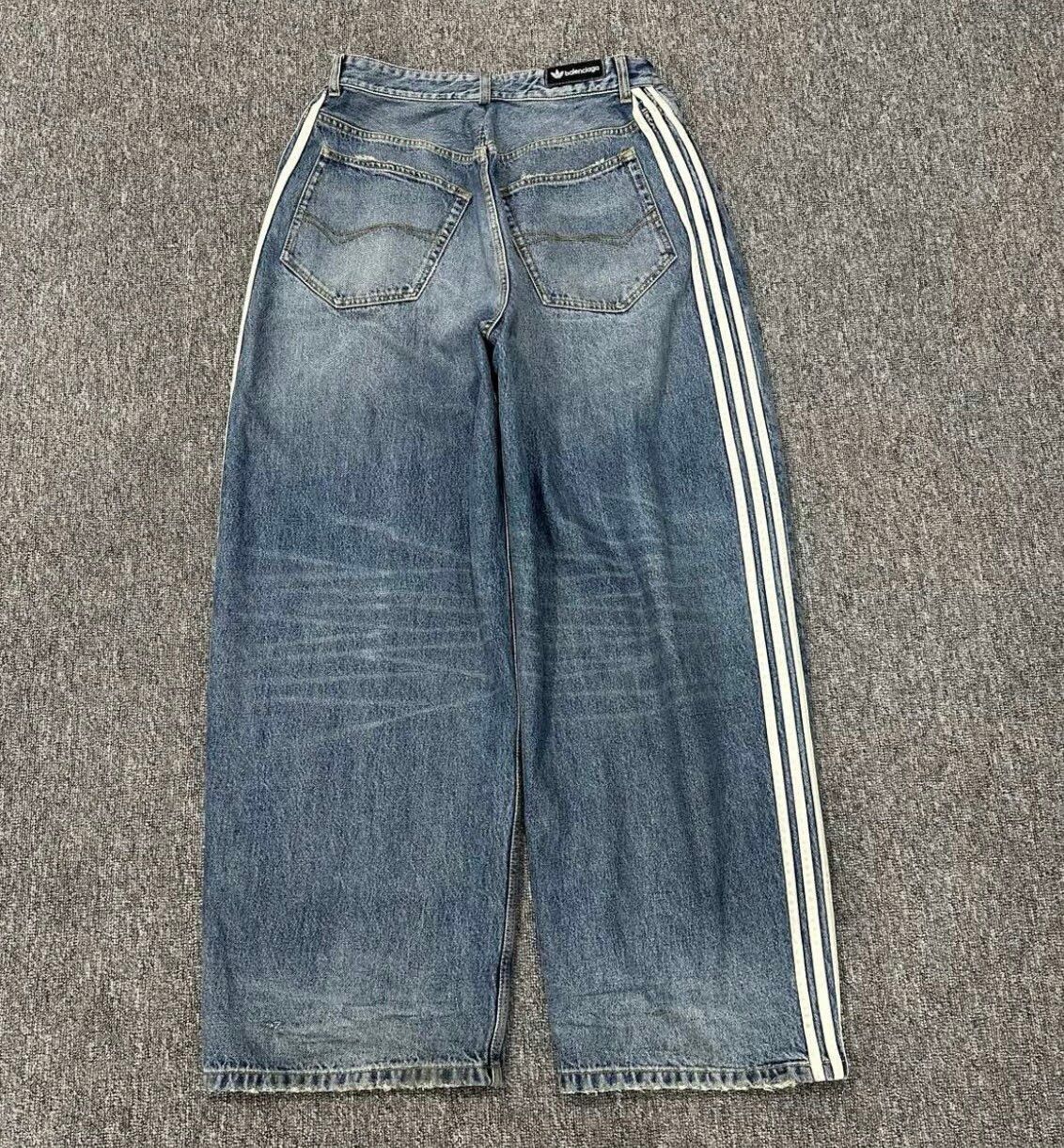 adidas Balenciaga x Adidas 3 Stripe Baggy Denim | ubvintage | REVERSIBLE