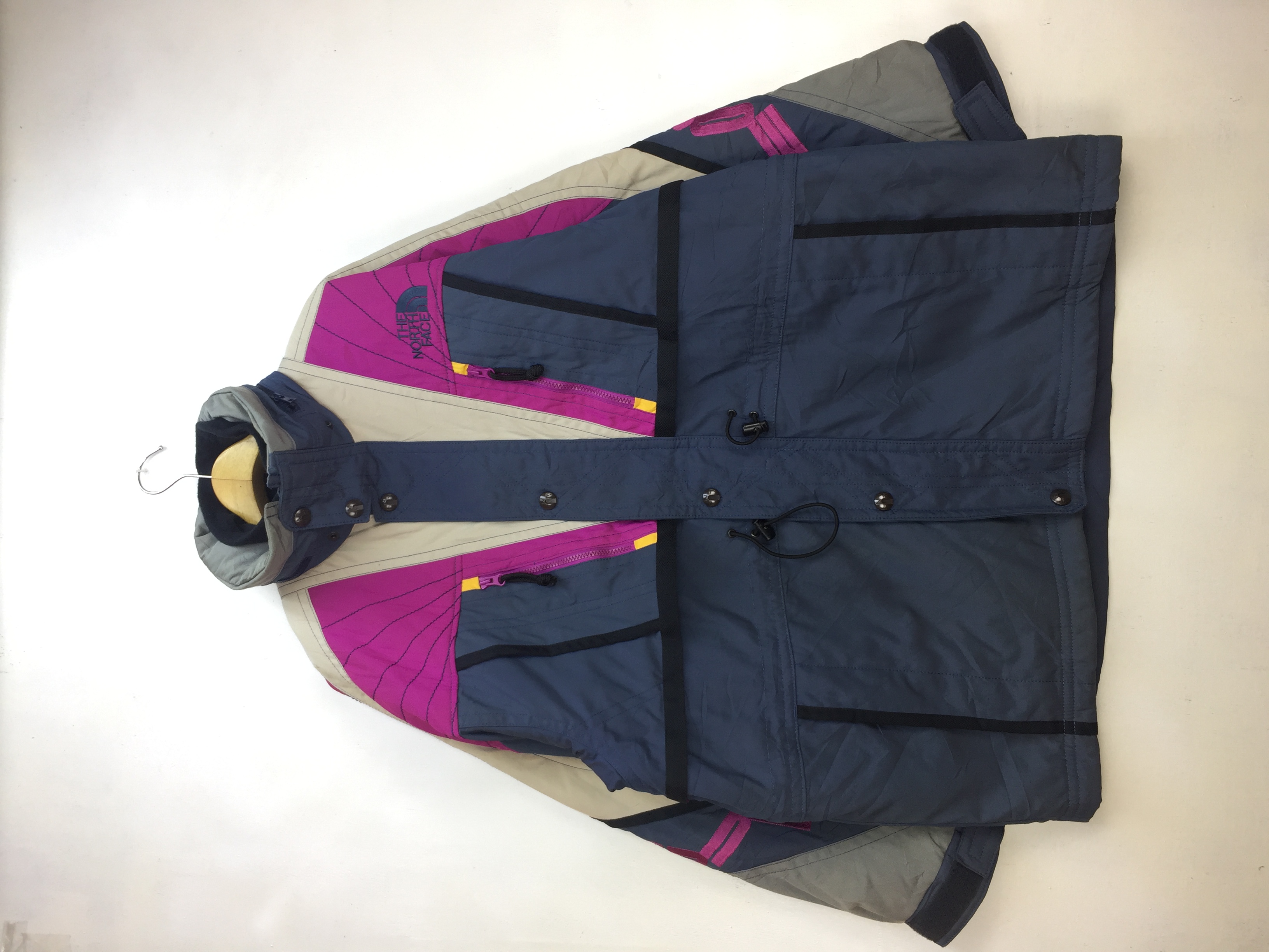 The North Face VINTAGE THE NORTH FACE SKIWEAR JACKET | zulgeolove