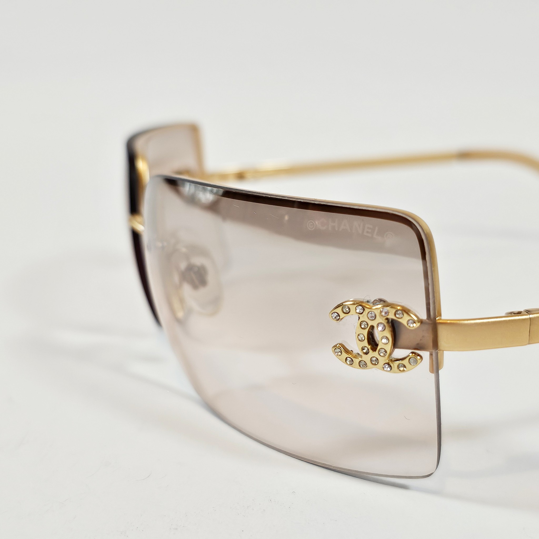 CHANEL シャネル サングラス ココマーク ラインストーン 4092-B