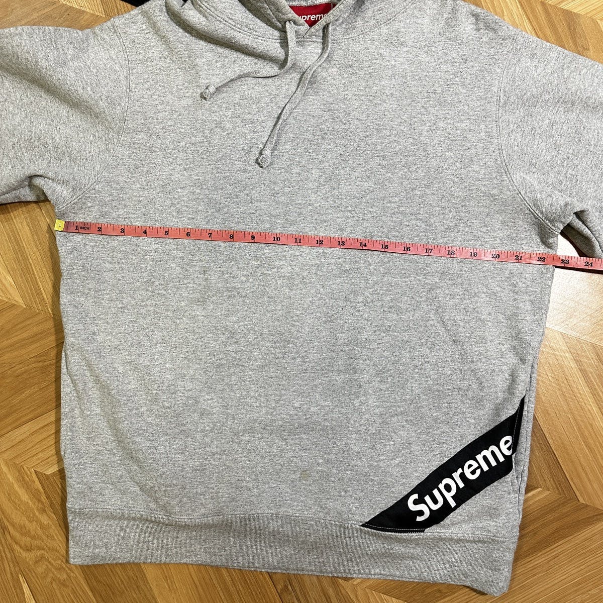 Supreme Supreme Corner Label Hooded Sweatshirt SS18 | archived94 