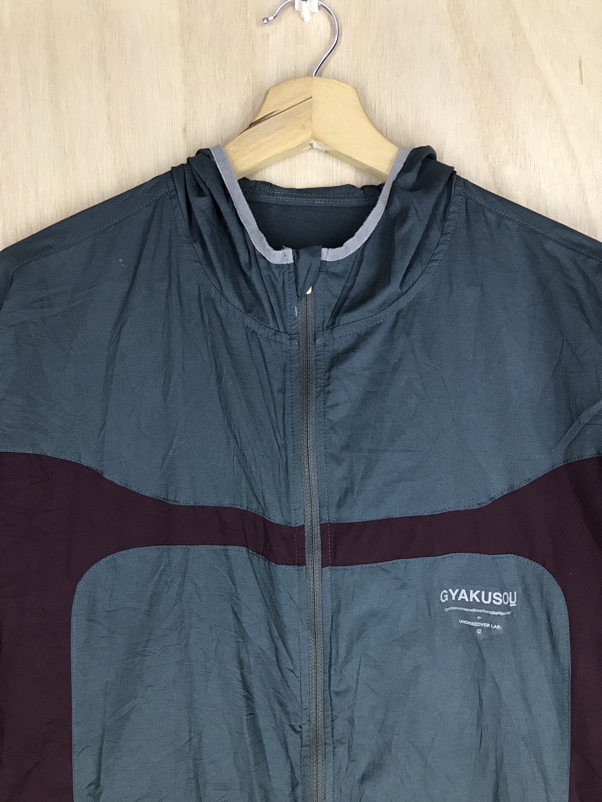 UNDERCOVER Nike X Undercover X Gyakusou Running Windbreaker