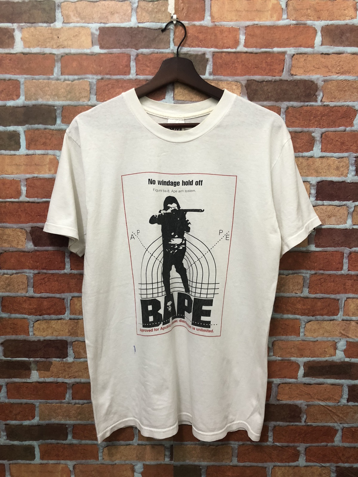 90’s PLANET OF THE APES  VINTAGE  Tシャツ Vintage 90s Mosquitohead Planet of the Apes White T-Shirt