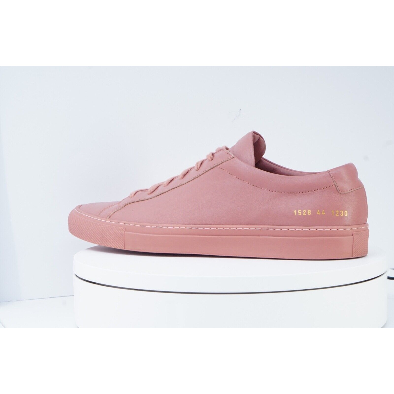 Original Achilles Low Common Projects Pink Suede Common Project