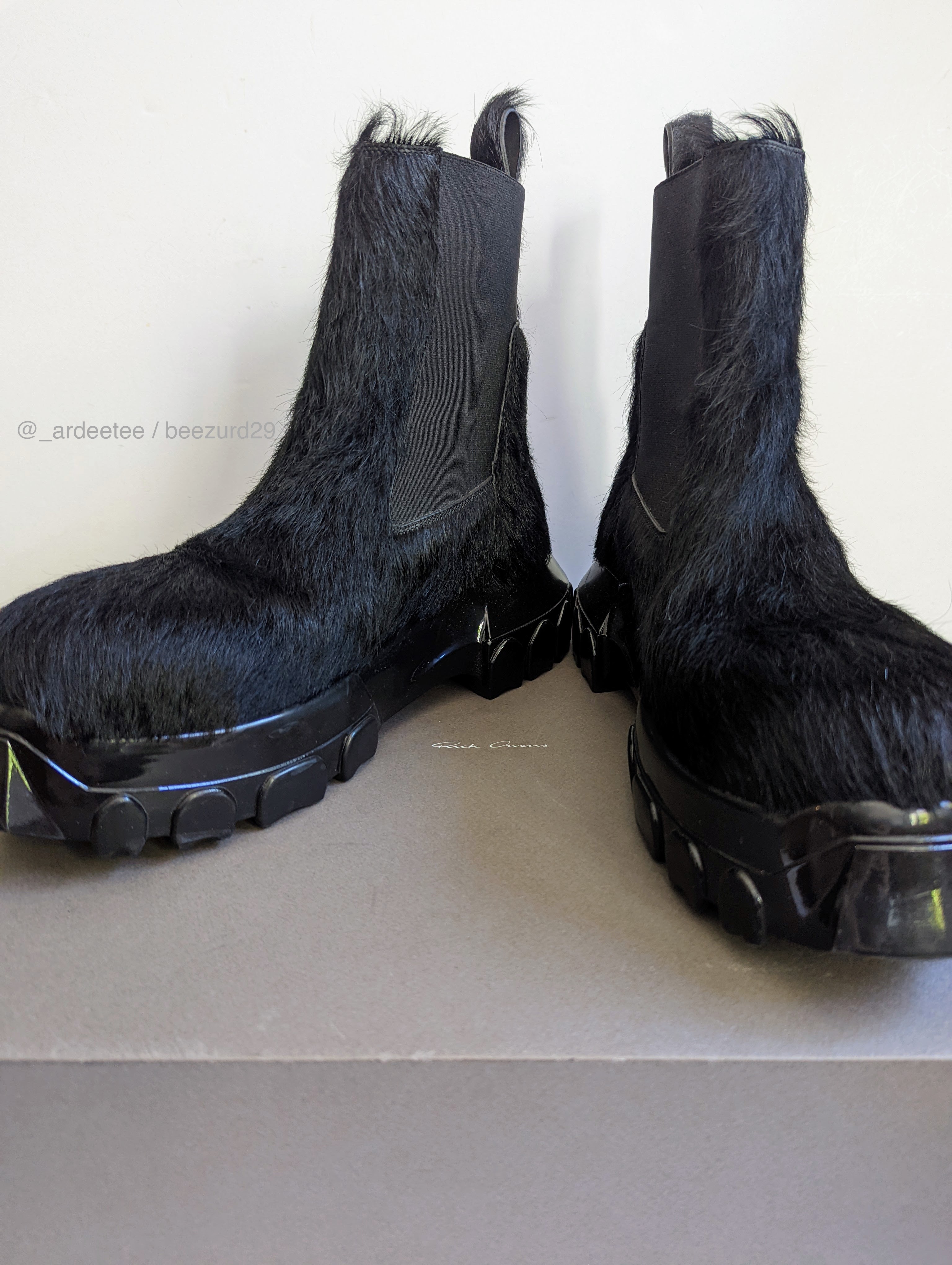 Rick Owens *BNIB* BLACK PONY HAIR FUR BEATLE BOZO TRACTOR Rick Owens *BNIB* BLACK PONY HAIR FUR BEATLE BOZO TRACTOR