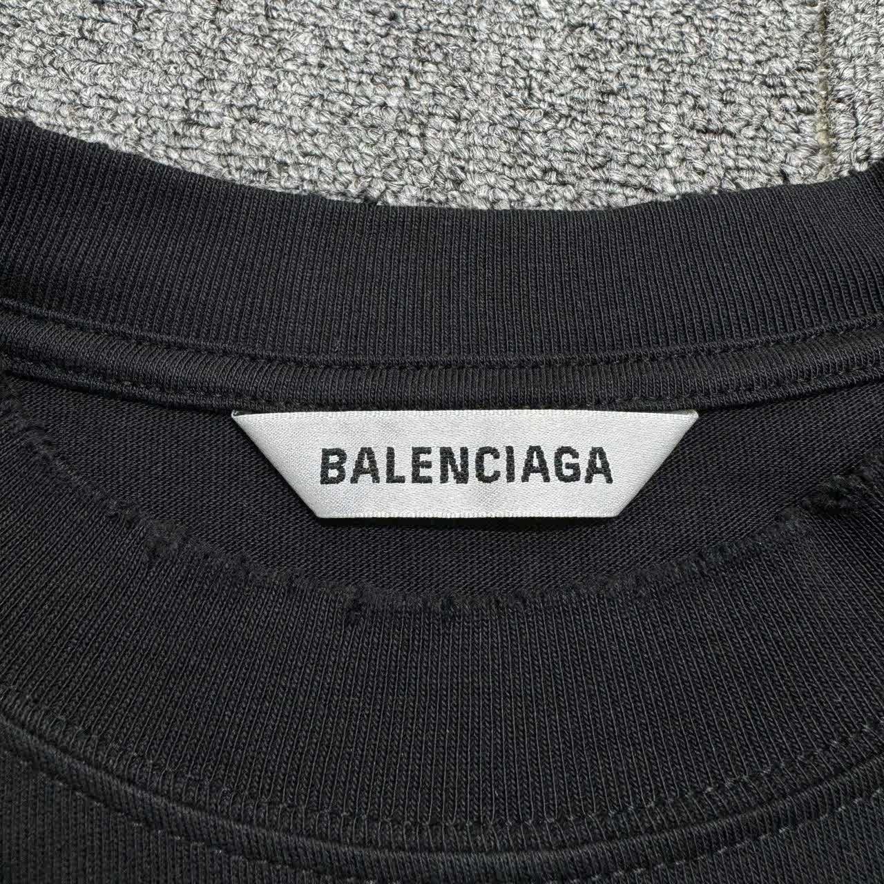 BALENCIAGA Balenciaga I Love Cats T-Shirt | ubvintage BALENCIAGA Balenciaga I Love Cats T-Shirt | ubvintage