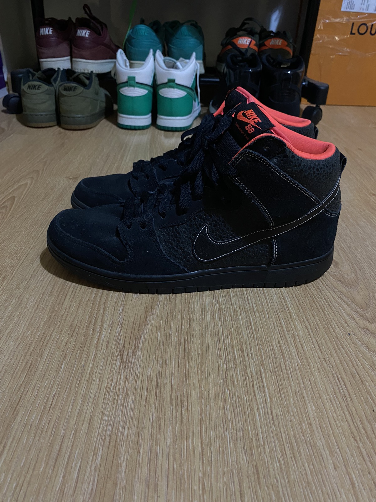 Nike Nike SB Dunk High Black Safari Atomic Red | umc | REVERSIBLE