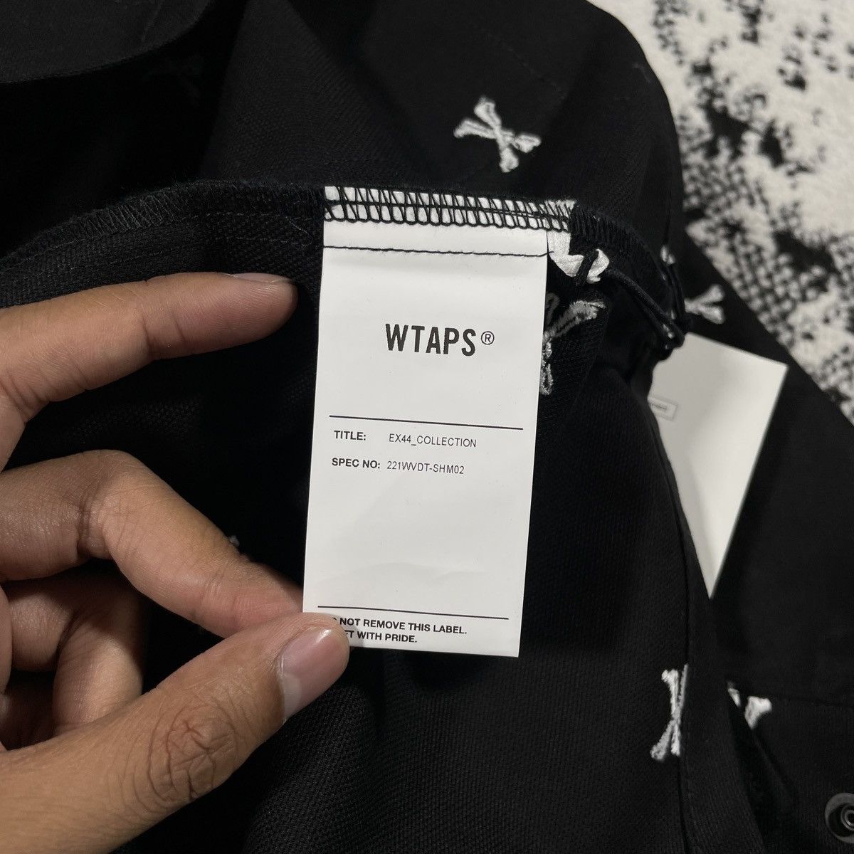 WTAPS WTAPS JUNGLE LS 01 CROSSBONE EMBROIDERY JACKET 2022 | prgoodzstock |  REVERSIBLE