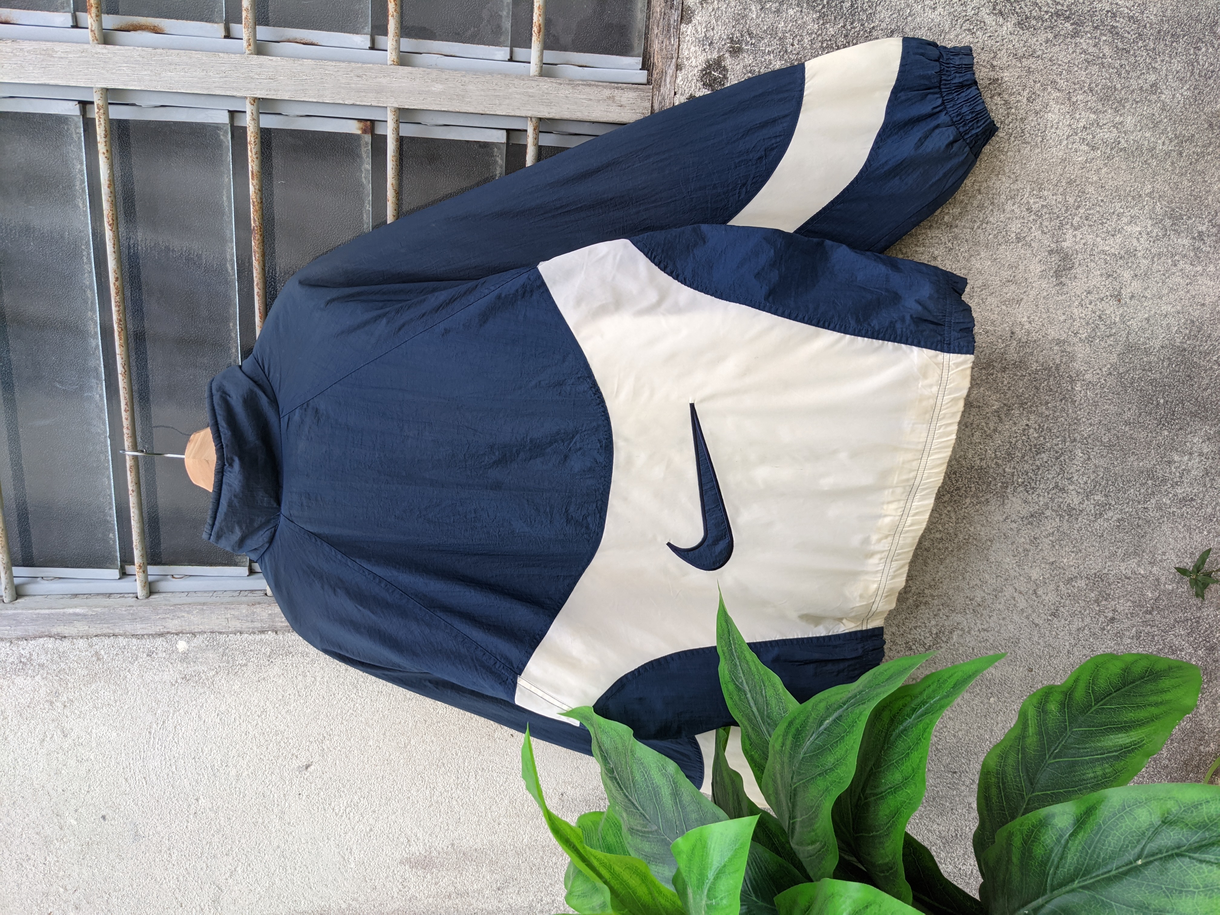 NIKE/